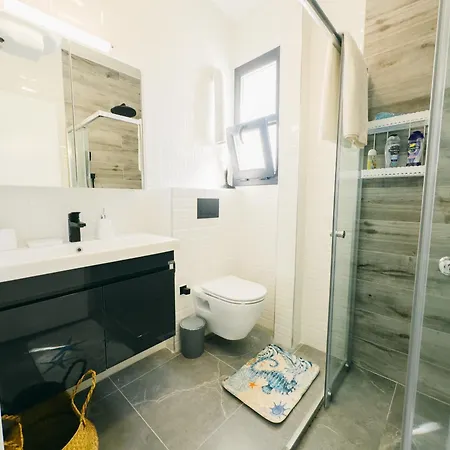 Apartment Caesar 2 Bedroom, Pool View, Close To The