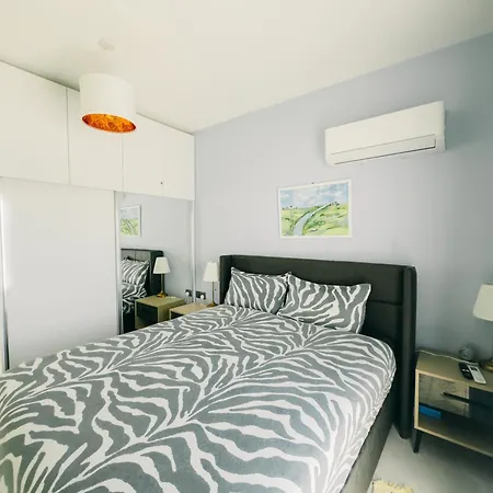 Caesar 2 Bedroom, Pool View, Close To The